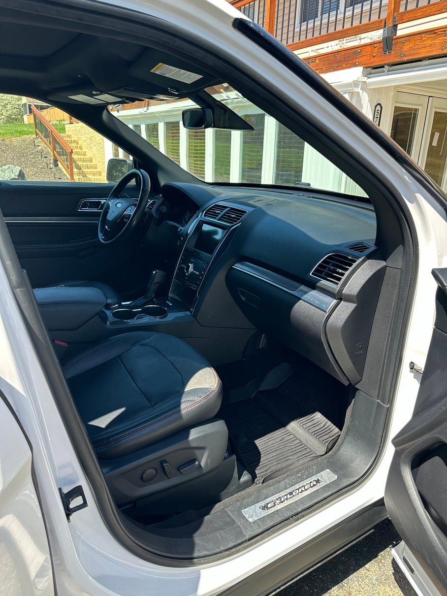 After this Ford Explorer received a premium interior detail.